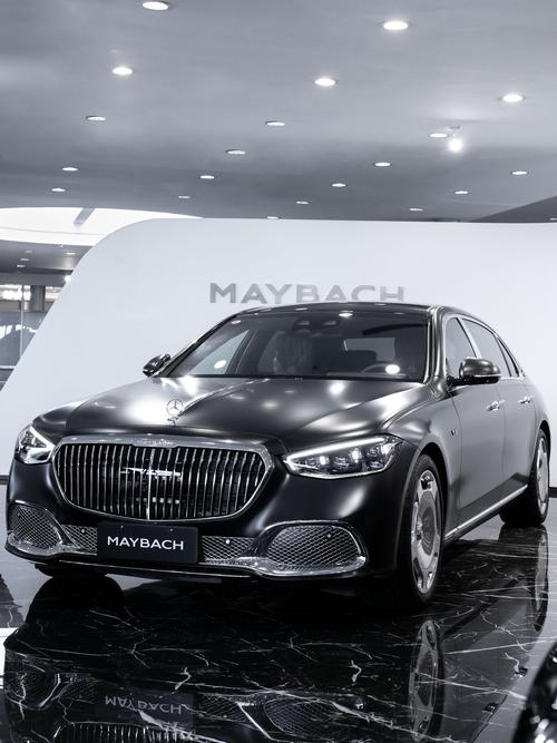 广州46岚图汽车的售后服务让用户无忧出行，迈巴赫未来的豪华车趋势