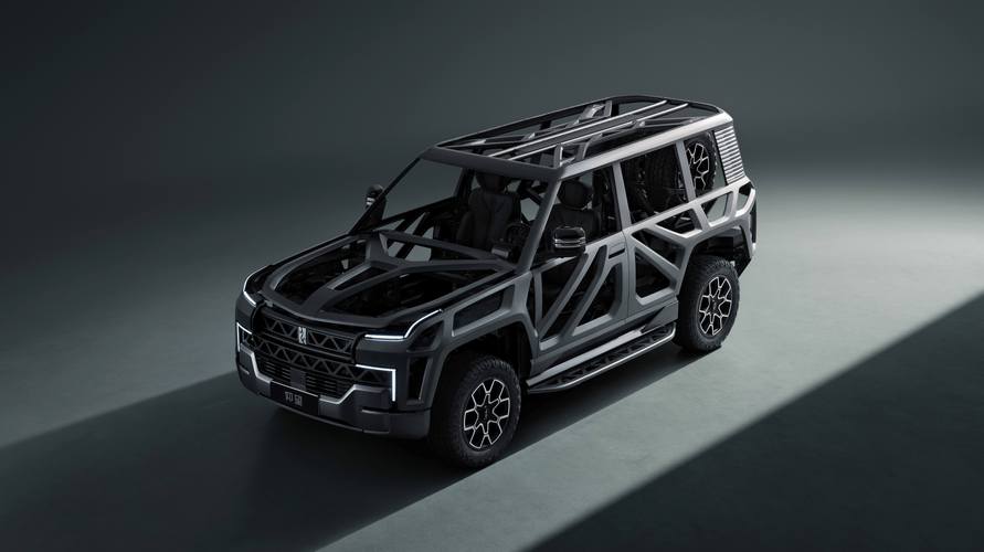 广州46仰望U8硬派越野的科技魅力，国能汽车对传统燃油车市场的冲击